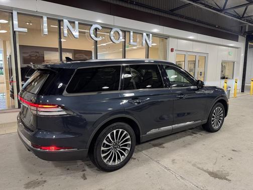 2023 Lincoln Aviator Reserve AWD