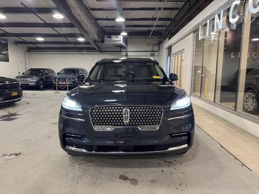 2023 Lincoln Aviator Reserve AWD