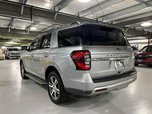 ICONIC SILVER METALLIC 2023 Ford Expedition Limited