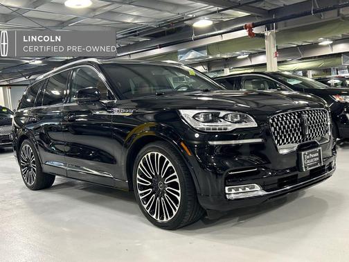 INFINITE BLACK MET CC 2023 Lincoln Aviator Black Label AWD