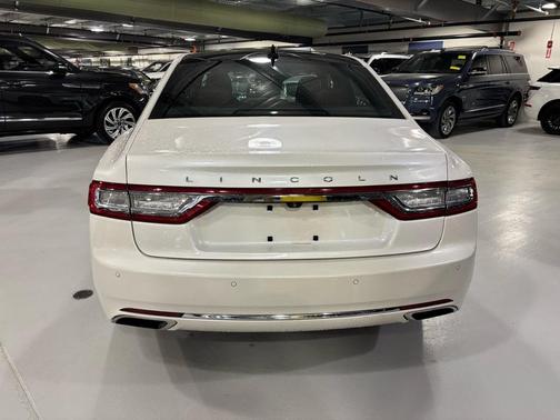 2018 Lincoln Continental Reserve