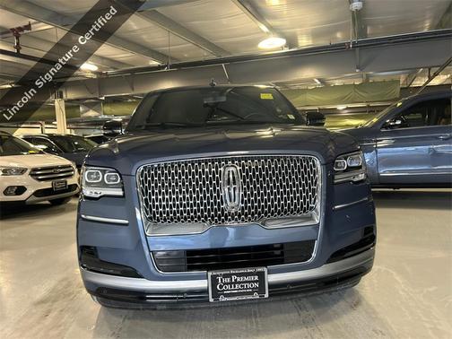 2023 Lincoln Navigator Reserve