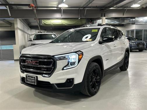 2022 GMC Terrain AWD AT4