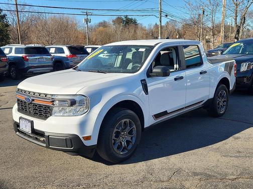 2023 Ford Maverick XLT