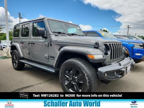 Sting-Gray Clearcoat 2022 Jeep Wrangler Unlimited Sahara
