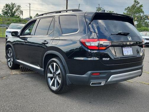 2024 Honda Pilot Touring 8-Passenger