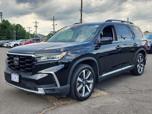 2024 Honda Pilot Touring 8-Passenger