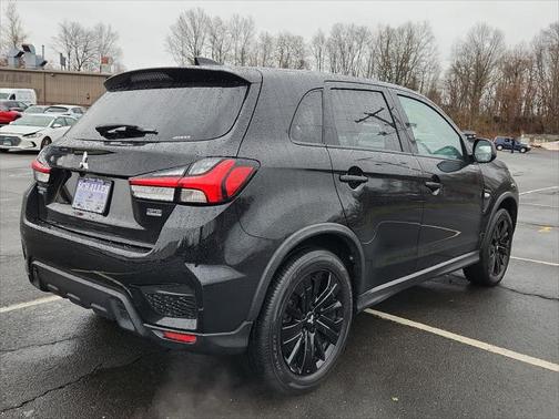 2023 Mitsubishi Outlander Sport 2.0 LE
