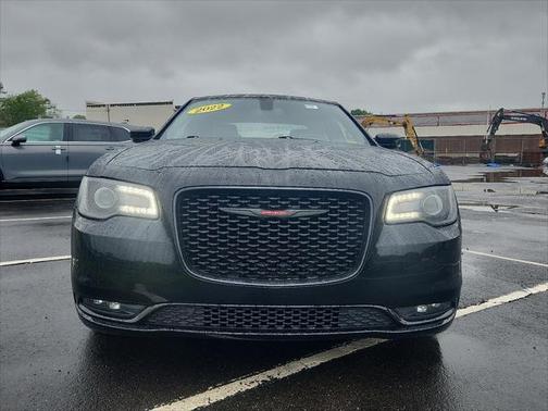 2022 Chrysler 300 S