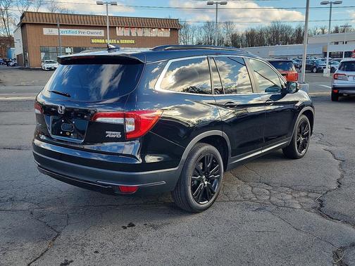 2022 Honda Pilot AWD Special Edition