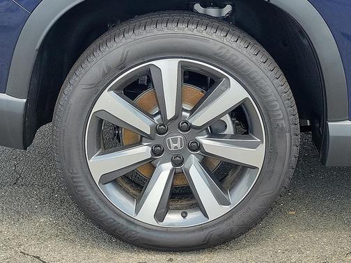 2025 Honda Pilot Touring 8-Passenger