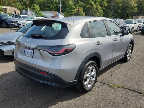 2023 Honda HR-V LX