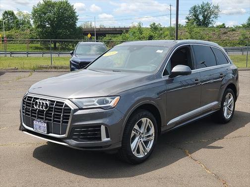 2021 Audi Q7 55 Premium
