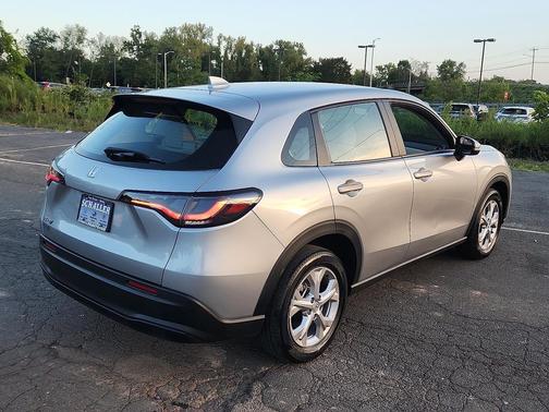 2023 Honda HR-V LX