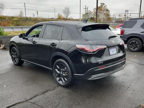 2023 Honda HR-V AWD Sport