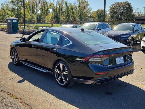 2023 Honda Accord Hybrid Base