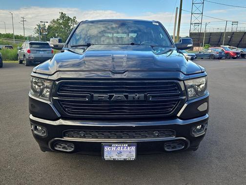 Diamond Black Crystal Pearlcoat 2020 RAM 1500 Big Horn/Lone Star