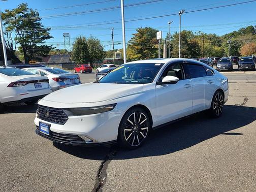 2023 Honda Accord Hybrid Touring