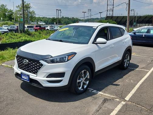 2020 Hyundai TUCSON SE