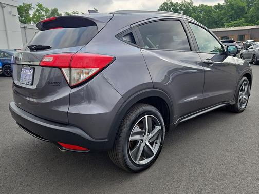 Modern Steel Metallic 2022 Honda HR-V EX
