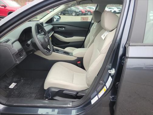 2025 Honda Accord LX 1.5T