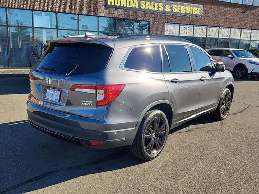 2022 Honda Pilot AWD Special Edition