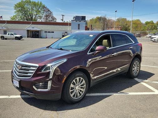 Deep Amethyst Metallic 2018 Cadillac XT5 Luxury
