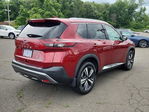 2022 Nissan Rogue SL