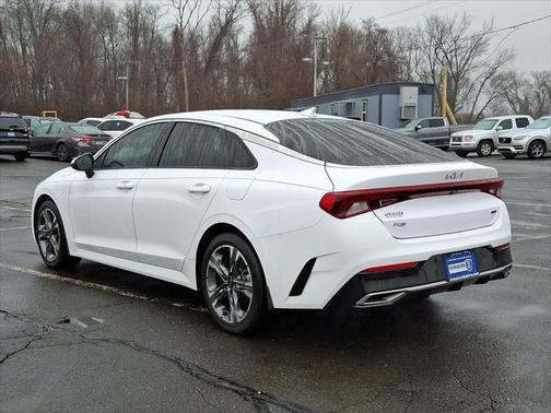 2022 Kia K5 LXS