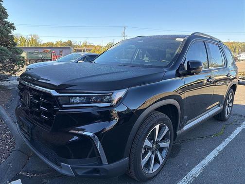 2023 Honda Pilot AWD Elite