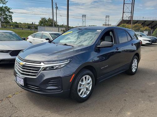 2022 Chevrolet Equinox LS