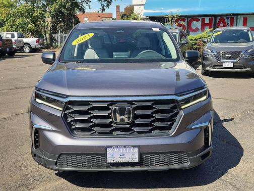 2023 Honda Pilot AWD LX