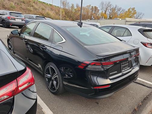 2023 Honda Accord Hybrid Base