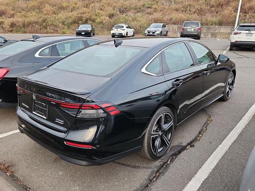 2023 Honda Accord Hybrid Base