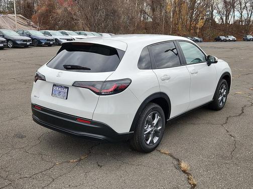 2026 Honda HR-V LX