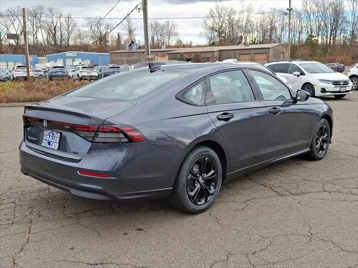 2025 Honda Accord Sport SE 1.5T