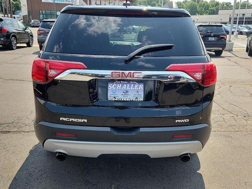 2018 GMC Acadia SLE-2