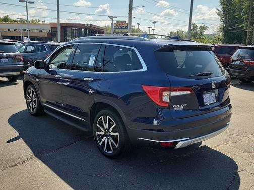 2020 Honda Pilot AWD Elite
