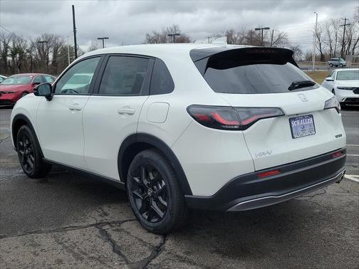 2025 Honda HR-V 2WD Sport