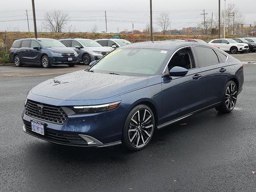 2025 Honda Accord Hybrid Touring