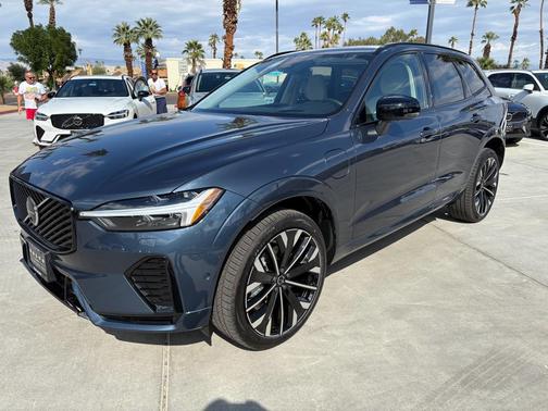 2026 Volvo XC60 Plug-In Hybrid T8 Ultra