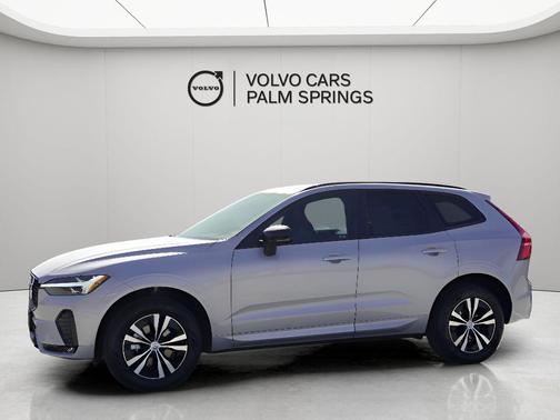 2025 Volvo XC60 B5 Core