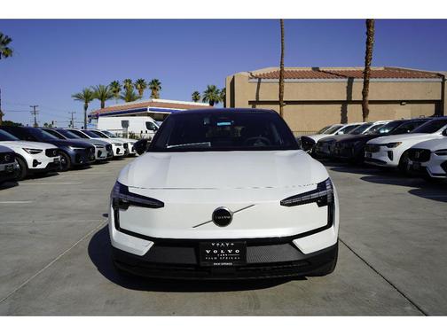 2025 Volvo EX30 Twin Motor Plus