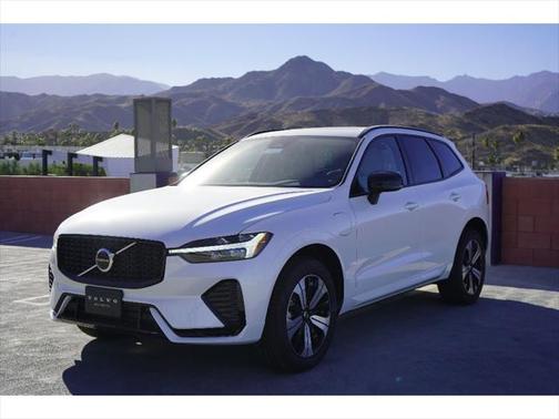 2025 Volvo XC60 Plug-In Hybrid T8 Core