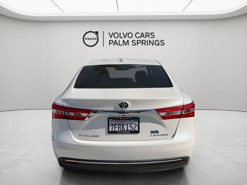 Blizzard Pearl 2014 Toyota Avalon Hybrid Limited