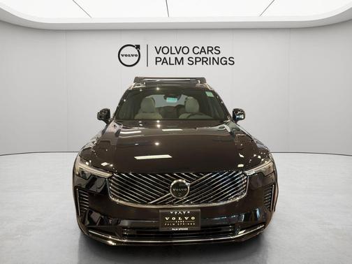 Onyx Black Metallic 2026 Volvo XC90 B5 Plus 7-Seater
