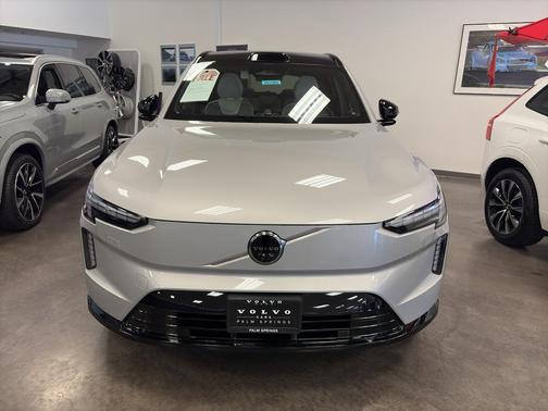 2025 Volvo EX90 Twin Motor Performance Ultra