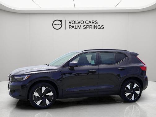 2025 Volvo EX40 Twin Motor Core