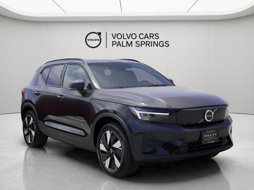 2025 Volvo EX40 Twin Motor Core