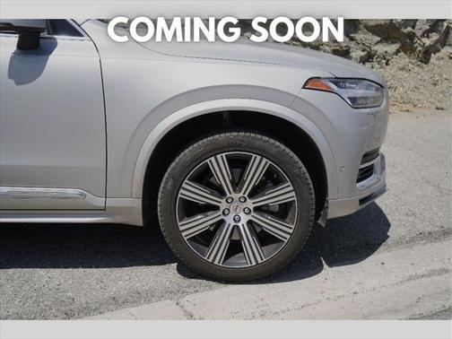 2023 Volvo XC90 Recharge Plug-In Hybrid T8 Plus Bright Theme 7-Seater